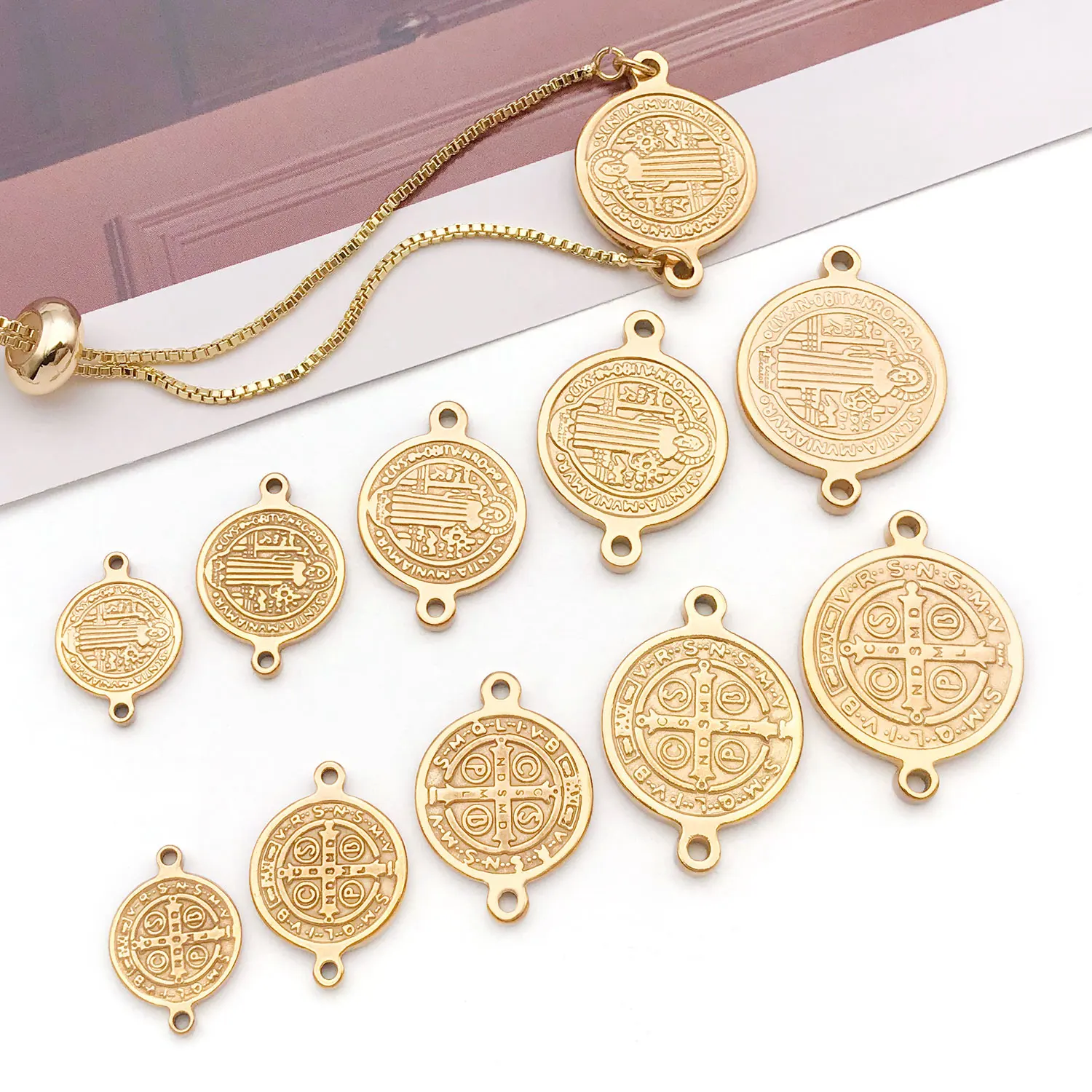 5 uds. De acero inoxidable, medalla de San Benito, Nursia, patrón, dijes cruzados, conectores de Metal para accesorios de fabricación de joyería DIY