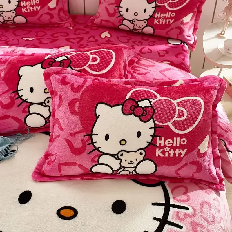 

Sanrio Lovely Autumn and Winter Plush Pillow Case 48x74cm hello kitty Pillow Case Adult Plush Double Sided Plush Pillow Case