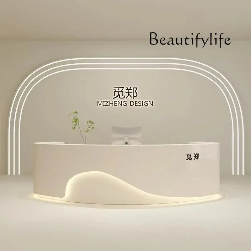 

FG17GPiccolo bancone del salone di bellezza dipinto, semplice e moderno, tavolo da bar, reception aziendale