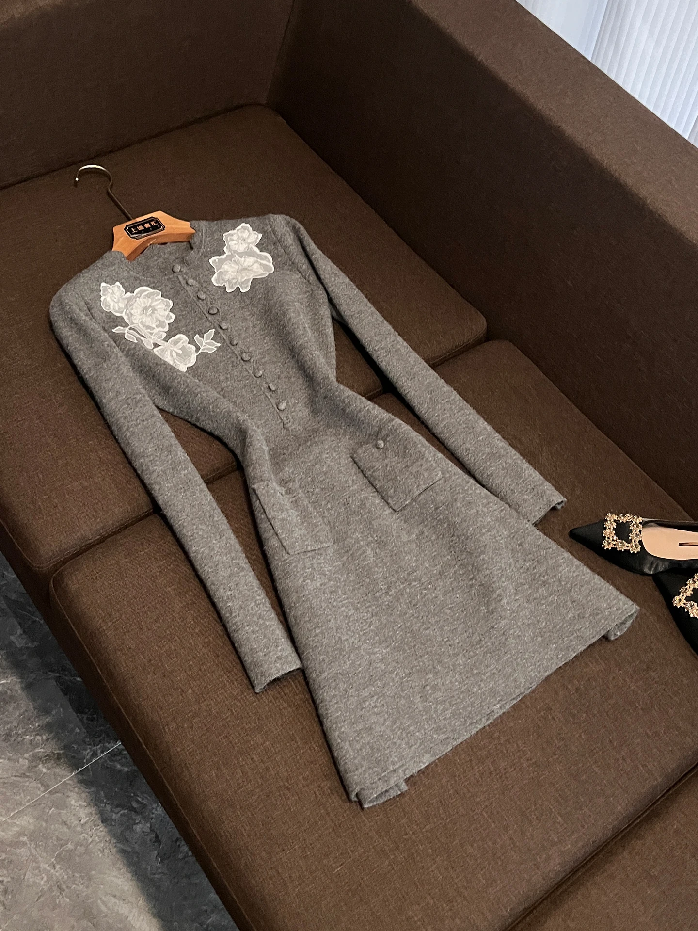 Elegant Long Sleeve Embroidered Lace Dress Women Slim Fit Knitted Dress City Commute Style Button Detail Midi Dress P864