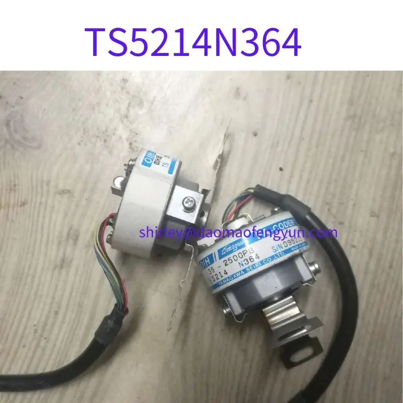 

Б/у энкодер TS5214N364 OIH35-2500P8-L3-проверка 5V OK