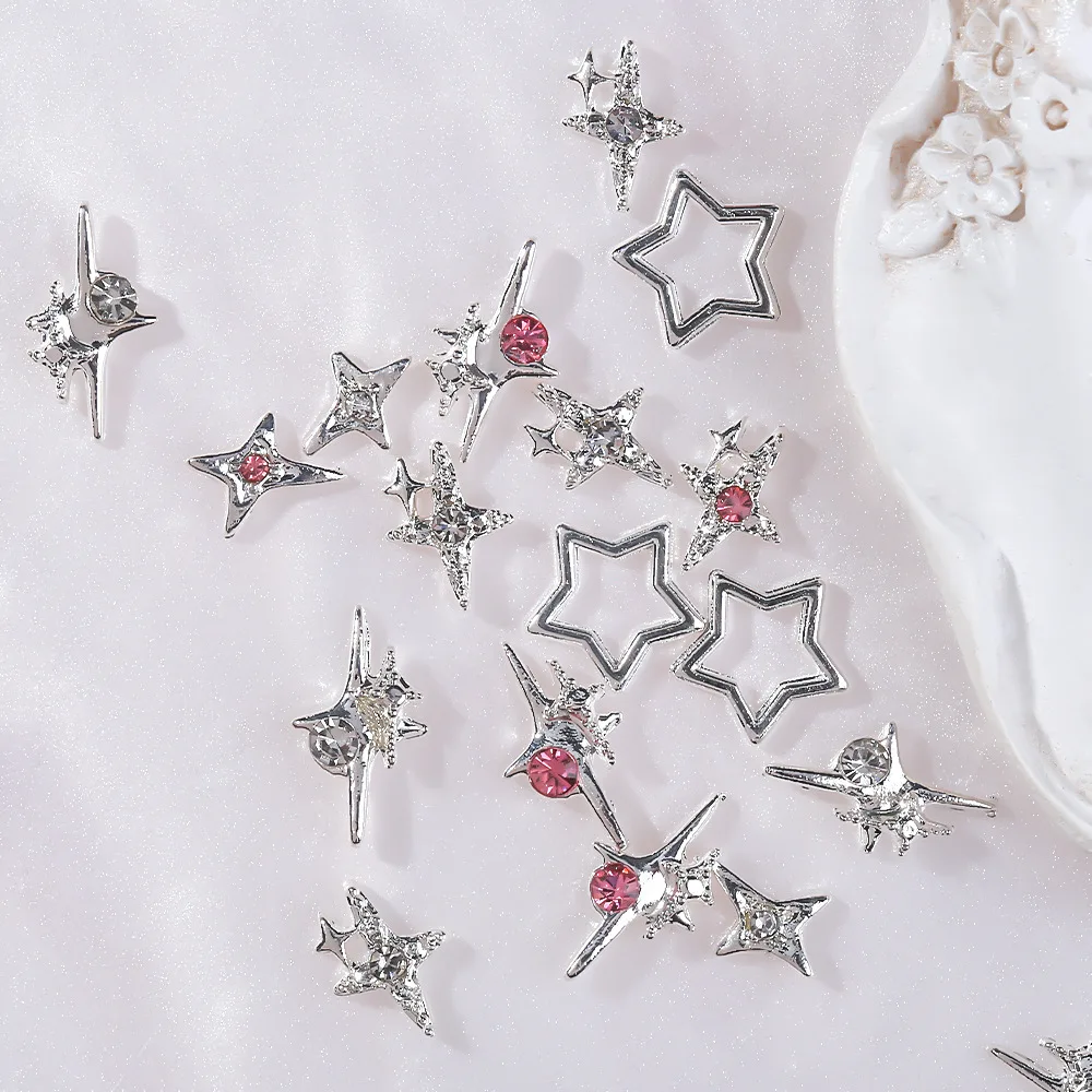 Estrella de diamantes de imitación para decoración de uñas, Estrella Retro de cuatro puntas, polvo blanco, Metal, Figuras de uñas DIY, venta al por mayor