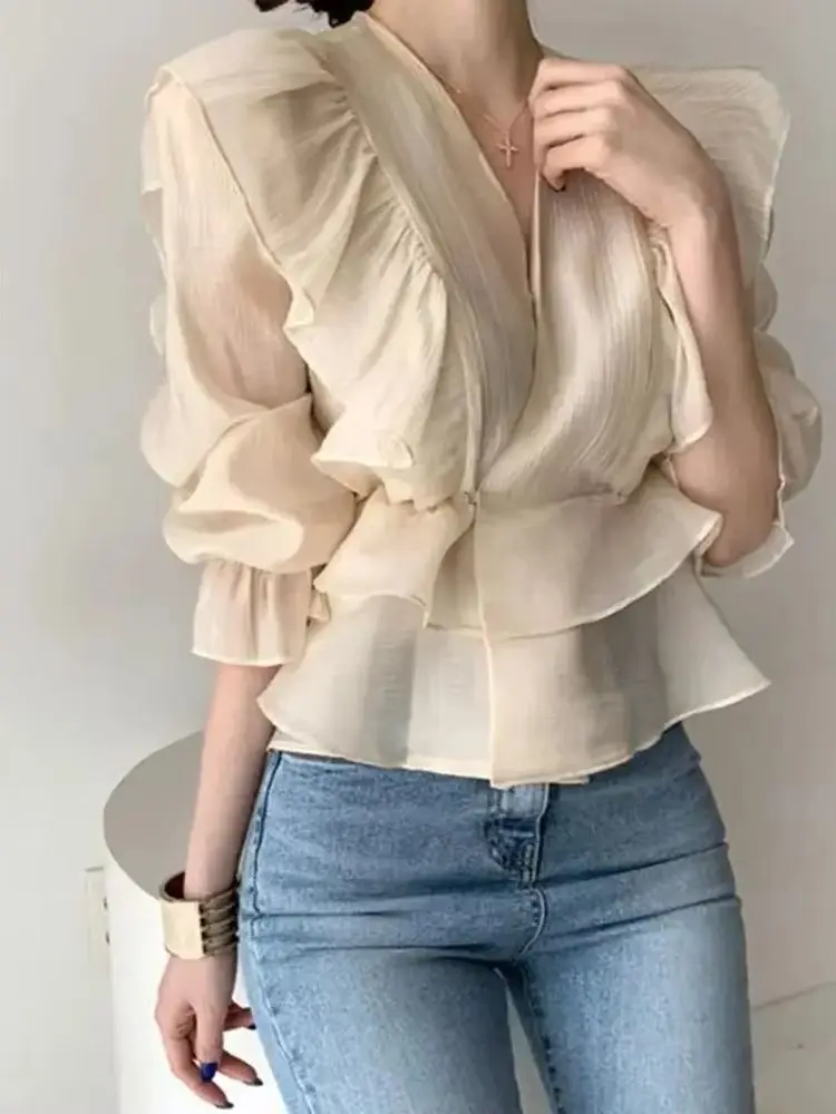 

Осенняя мода с v-образным вырезом, шикарные шифоновые рубашки, однотонные готические топы с длинными рукавами, тонкие блузки, женские винтажные элегантные блузки с оборками