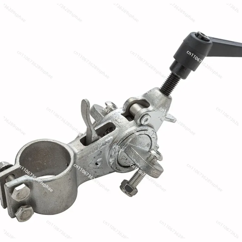 There are two optional connectors for disabled cars.