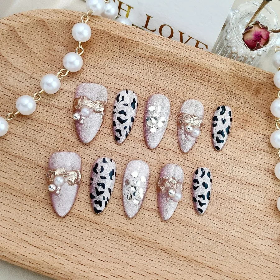 

10 шт. в комплекте чистые накладные ногти ручной работы, свежие белые накладные ногти, искусственные ногти с кружевными цветами и белыми цветами