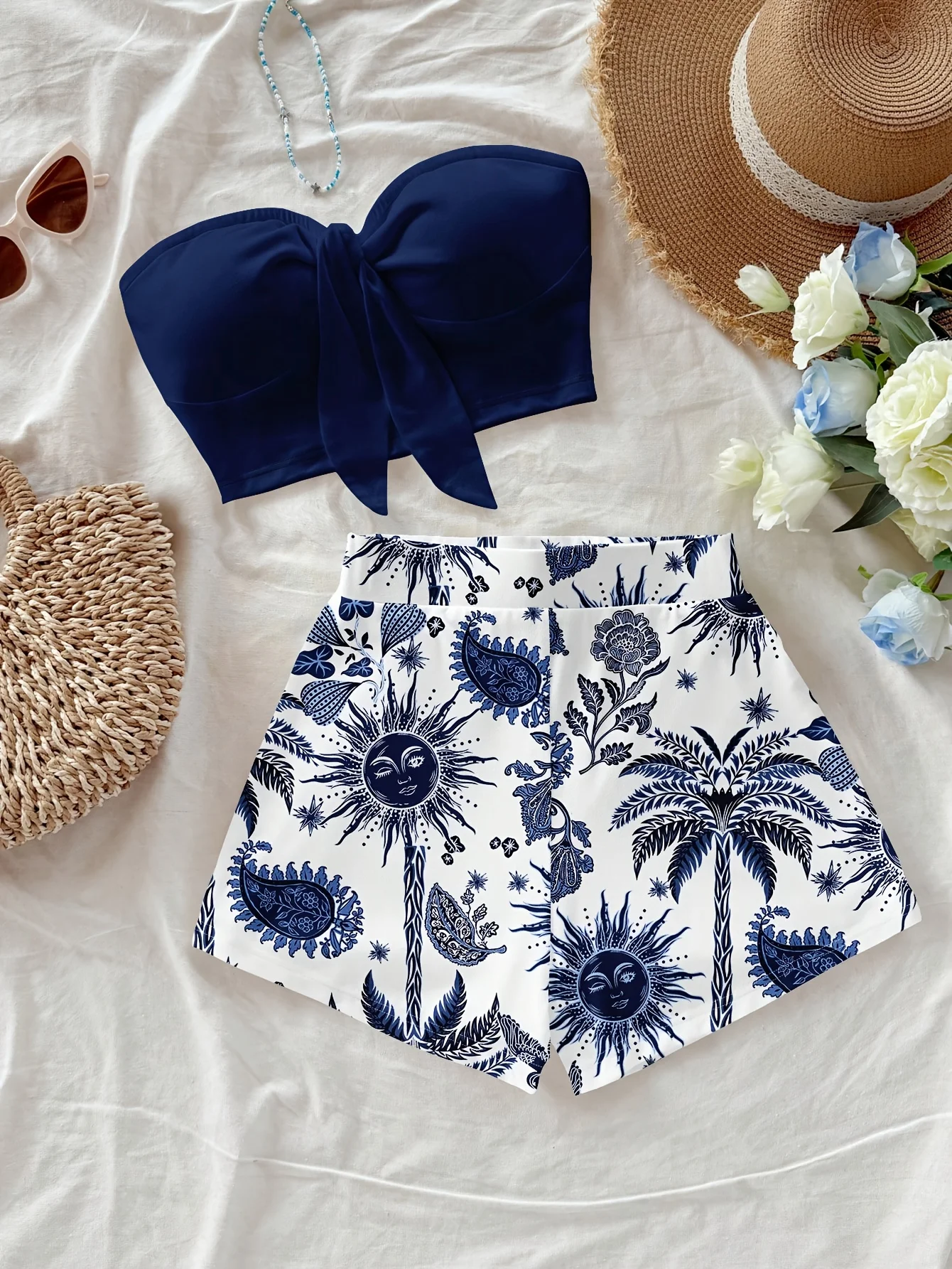 

Women's summer vacation coconut tree and Sun God cashew print 2-piece set, suitable for vacation, summer, and fashionable spring