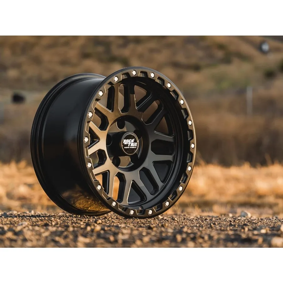 عجلة 18 بوصة متوافقة مع 2001+ تويوتا تاكوما 6x5.5 6x139.7 نمط الترباس 18x9 (12 ملم إزاحة) 106.1 ملم لمسة نهائية سوداء غير لامعة