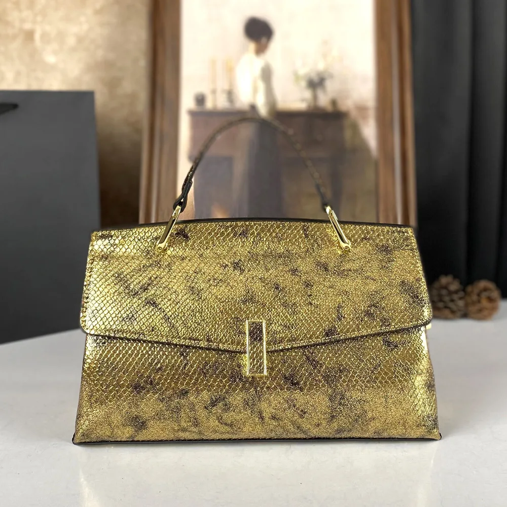 

Fashion Hot Sale Crossbody Bag for Women Shiny Patent Leather Snake Pattern Patchwork Elegant Versatile Top Handle Shoulder Bag