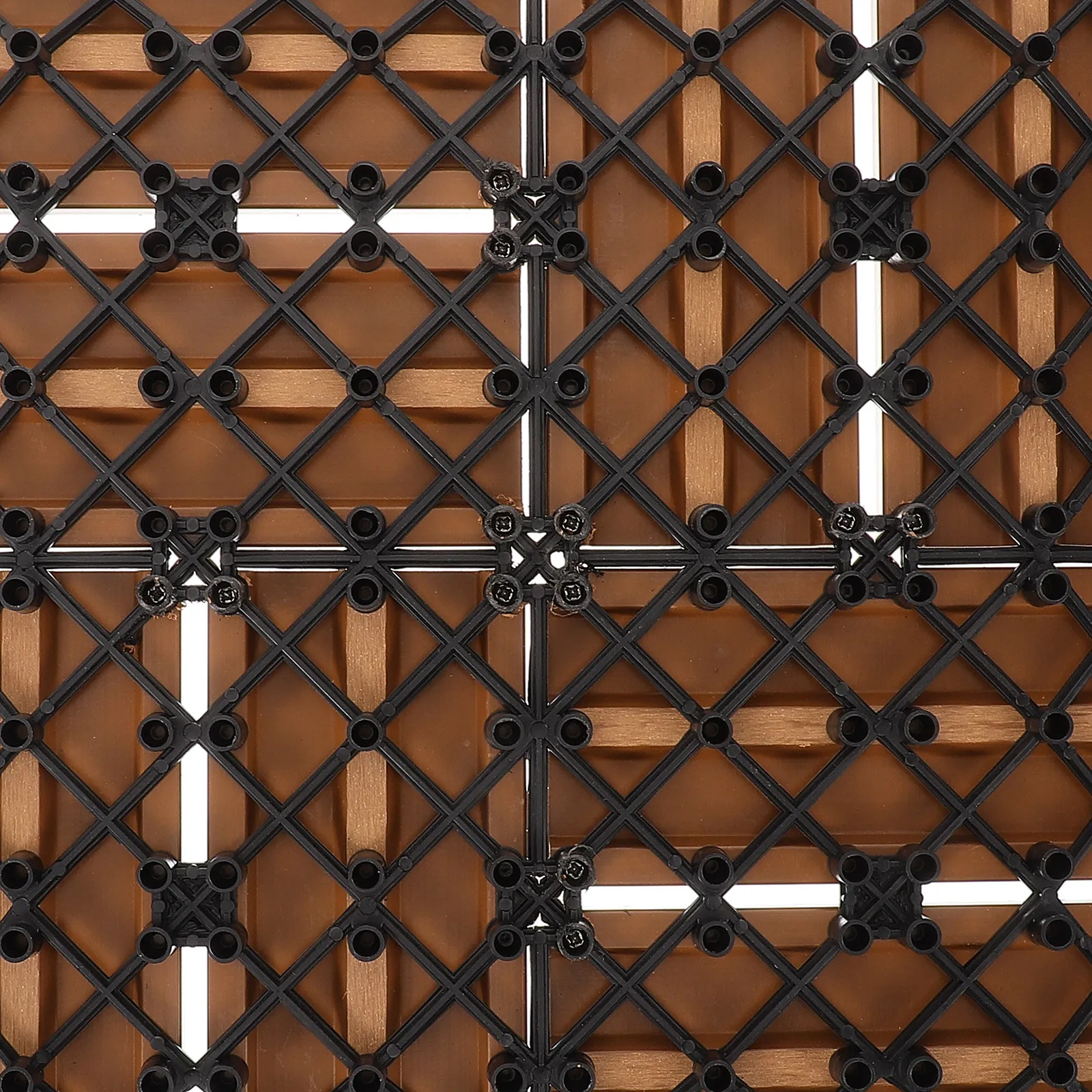 

Премиум-плитка для наружного применения: прочное напольное покрытие для террасы, балкона, сада, патио.