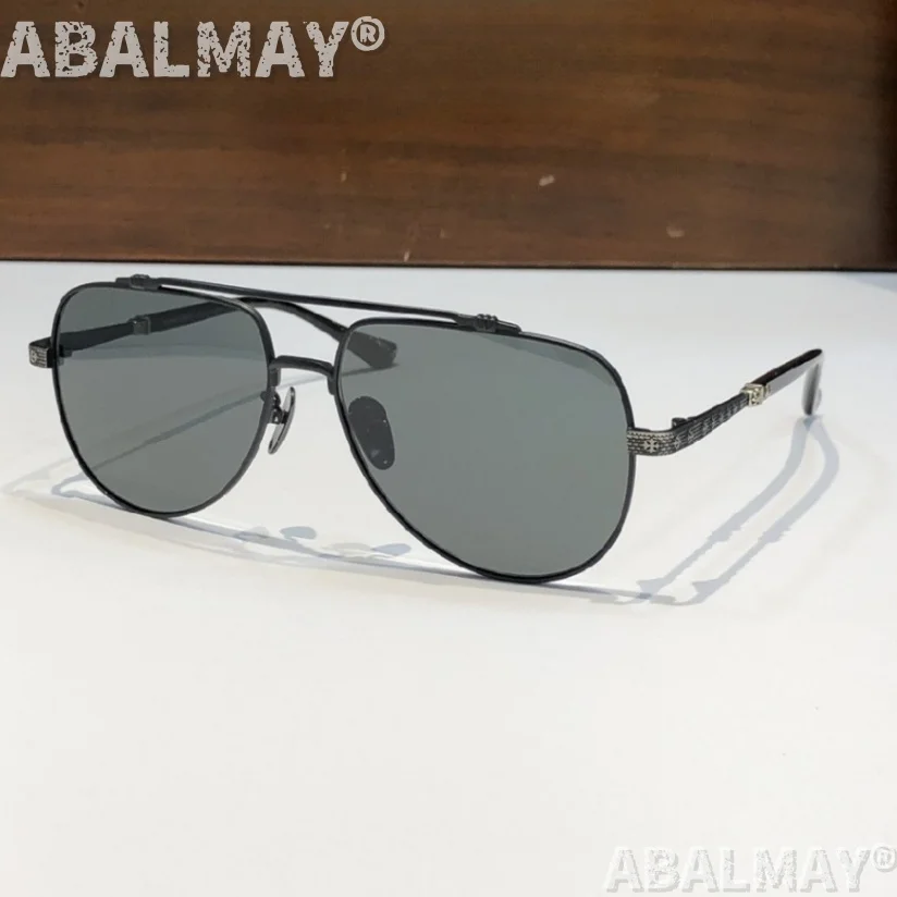 

Top High Quality Sunglasses for Men and Women 8090 SIZE 60-15-145 Titanium Style Retro Fashion Design Sun Glasses UV400 with box