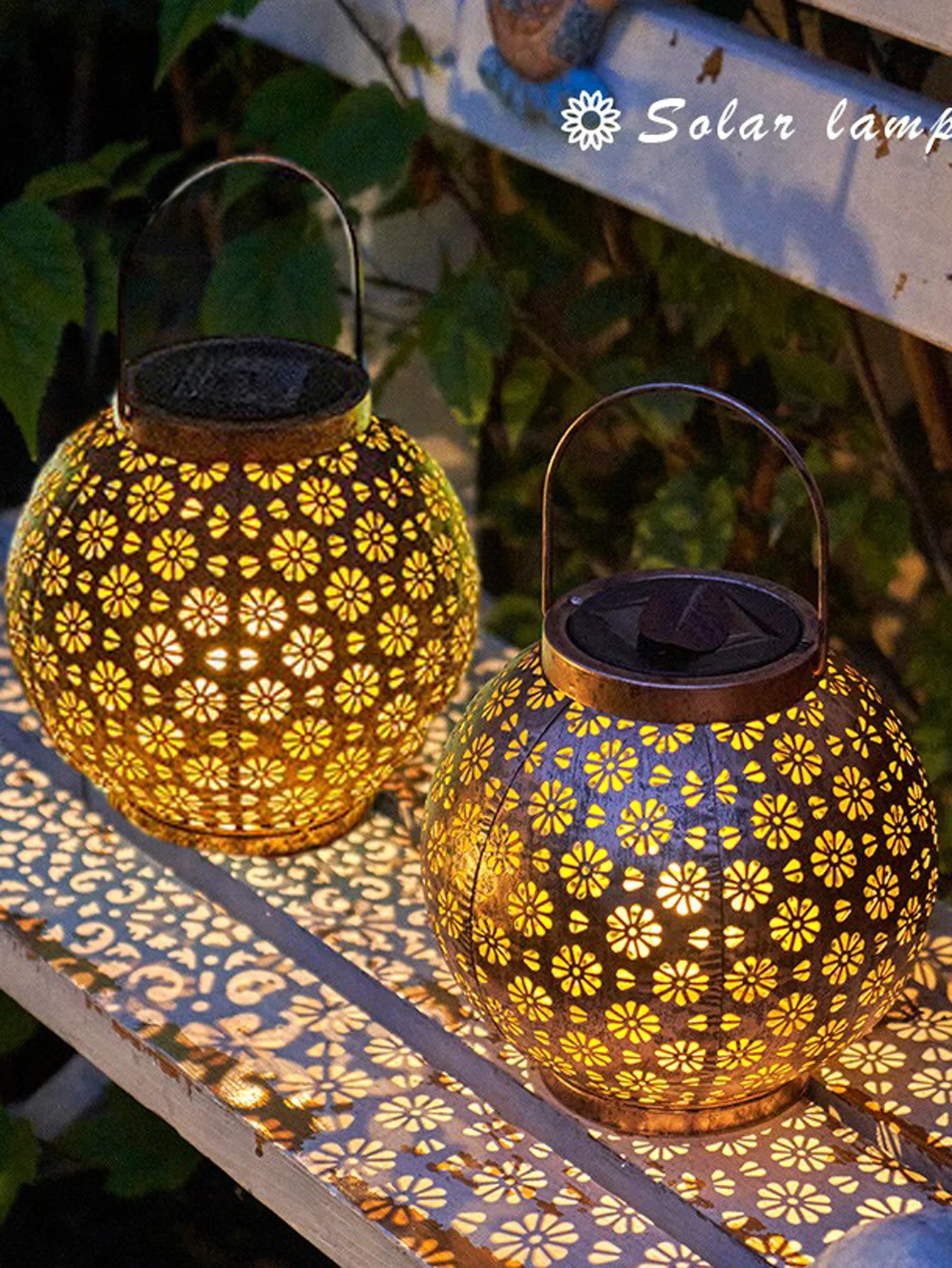 Vintage Finish Metal Solar Lights, Outdoor Yard & Garden Night Landscape Decor