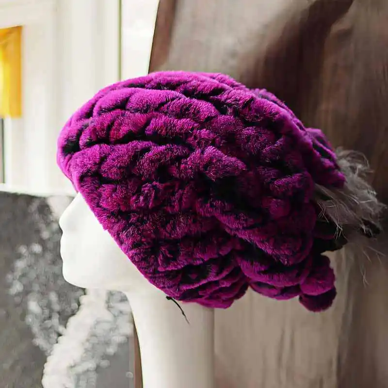 Winterfellmütze für Damen aus echtem Rex-Kaninchenfell mit Schal, gestreift, warme Kopfbedeckung, modische Ananas-Mütze, flauschiges Accessoire – Detail 5