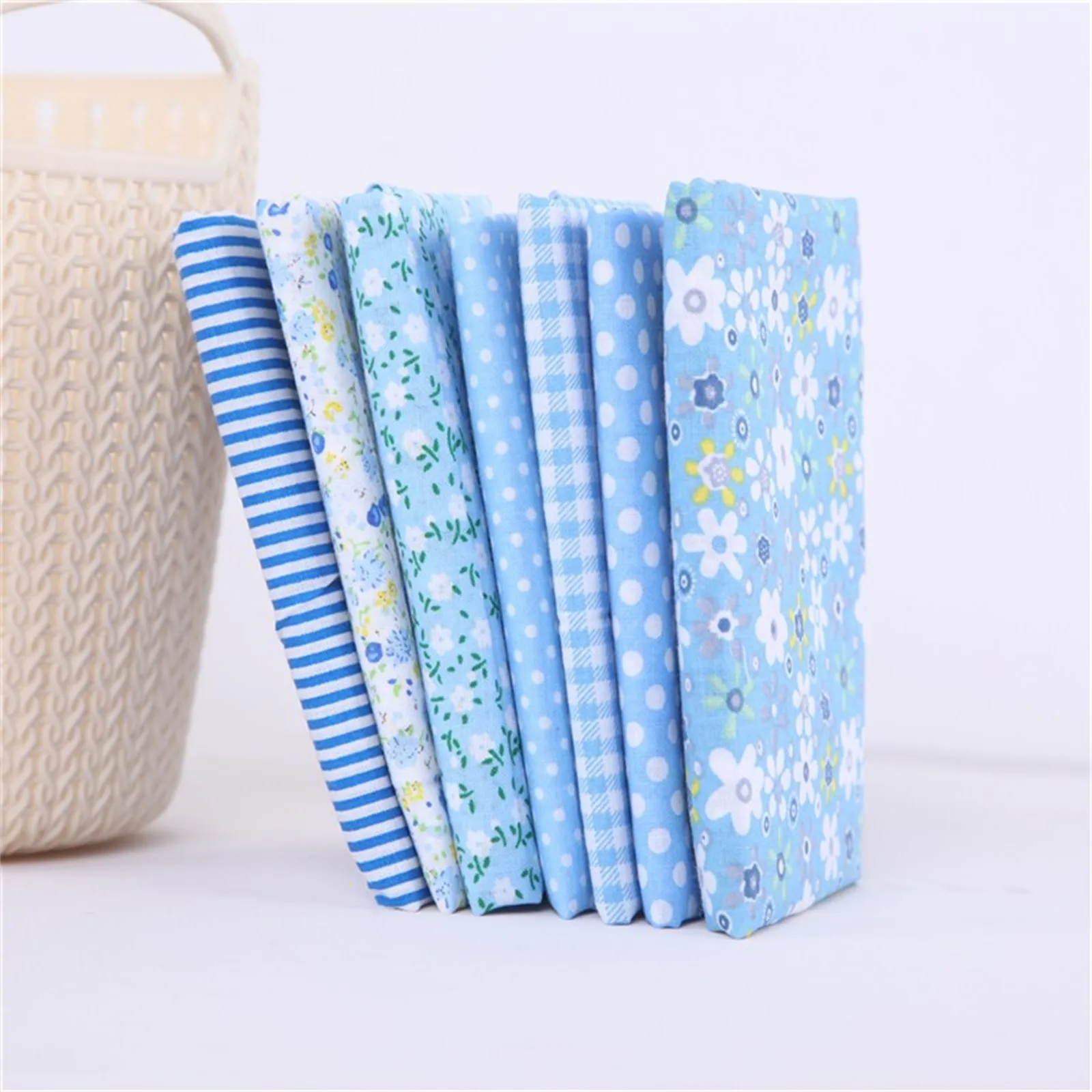 7pcs Cotton Quilting Fabric 25x25cm Square Rag Homemaker Sewing DIY Crafts Patchwork Quilting Sewing Scrapbooking Cloths