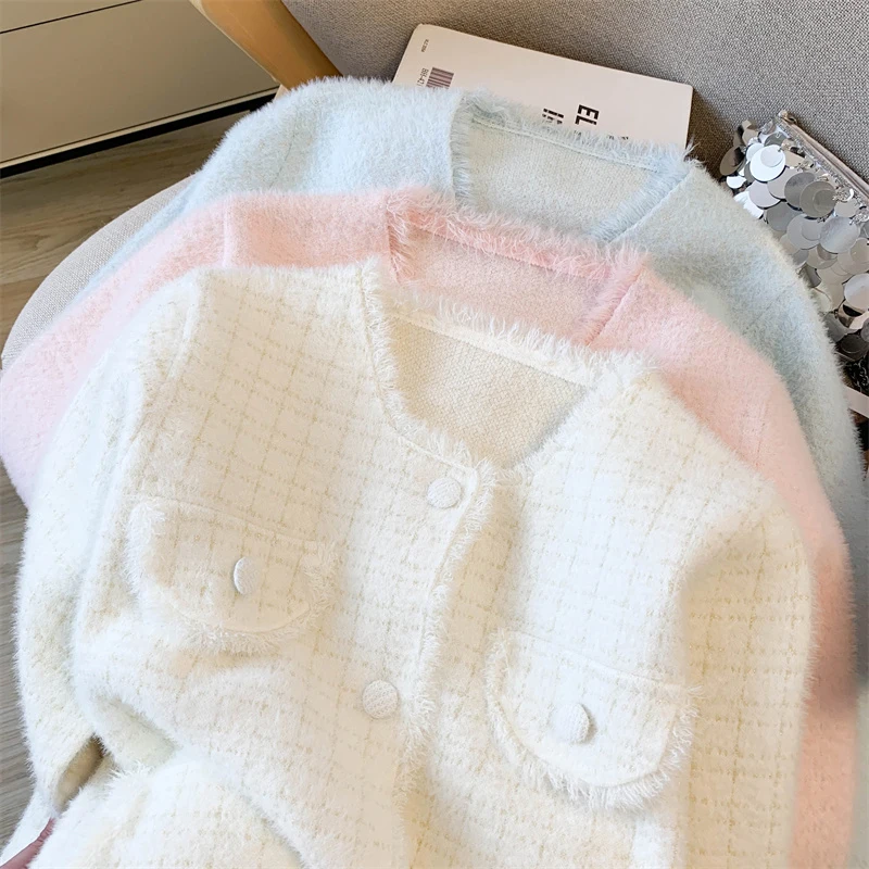 Cárdigan de punto elegante para mujer, suéter con bordes crudos y borlas de pequeña fragancia para otoño e invierno, prendas de vestir femeninas dulces con botones de manga larga elegantes