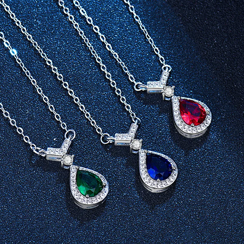 

The exquisite 925 platinum-plated necklace is an elegant and stylish party jewelry gift for women, featuring a colorful teardrop