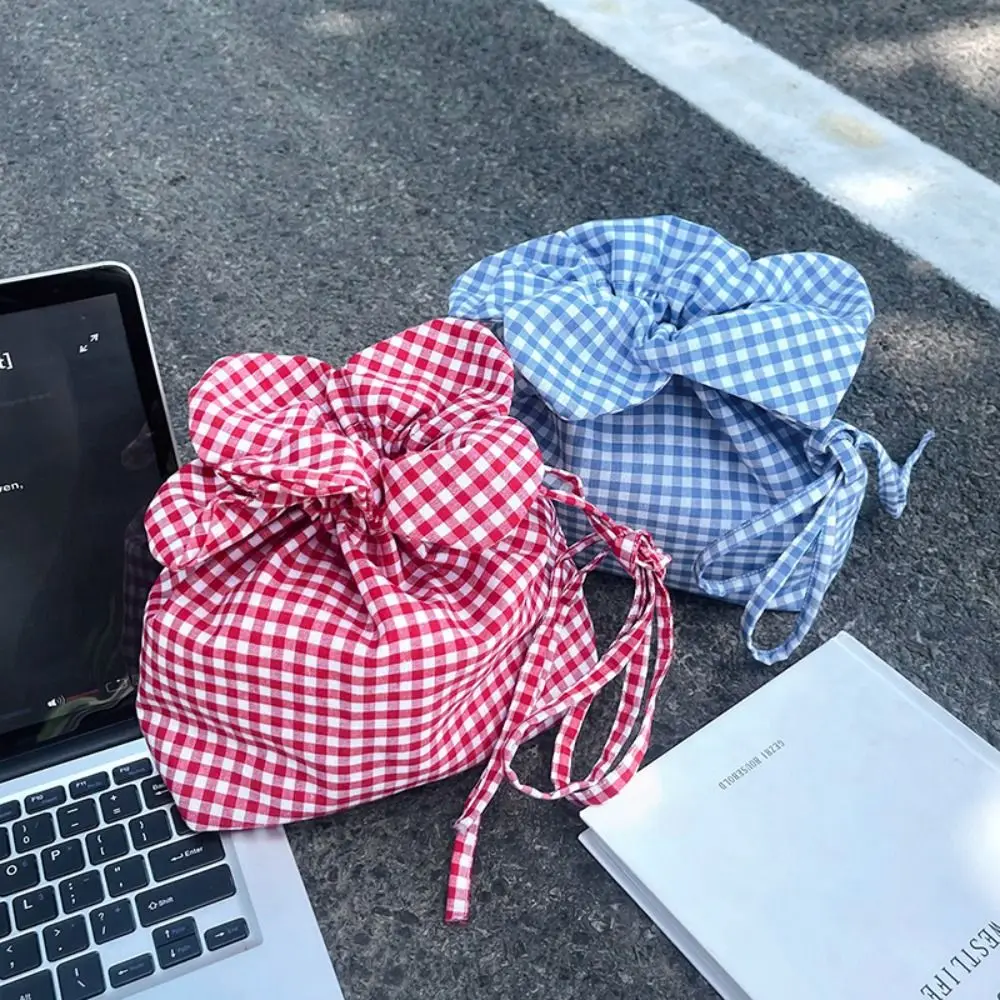 

Cute Flower Drawstring Bag Cloth Portable Plaid Flower Crossbody Bag Storage Bag Bundle Pocket Ins Shoulder Bag Student