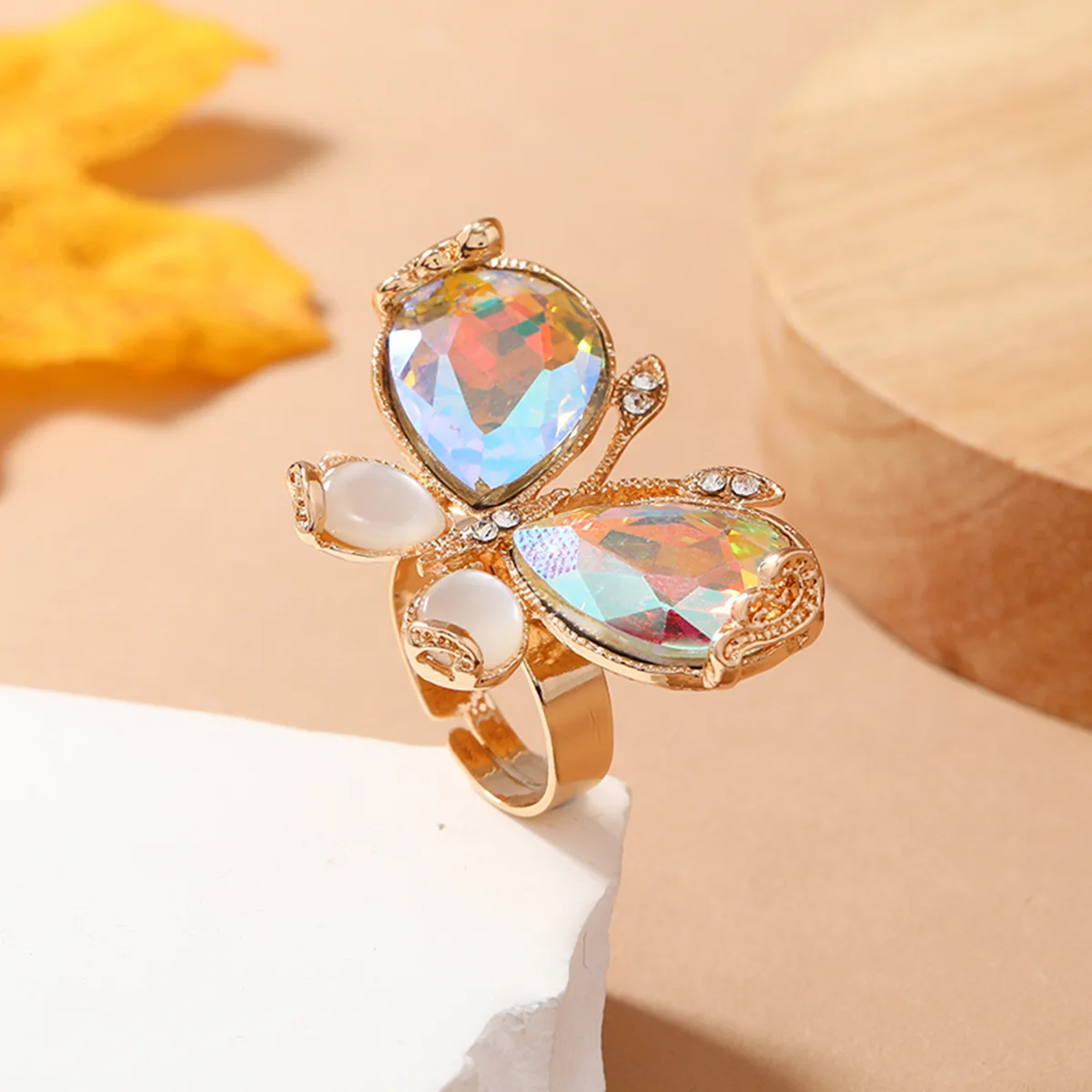 

Adjustable AB Embedded Ring Simple Ele Faionable New Design Alloy Set Artificial Gemstone Ring