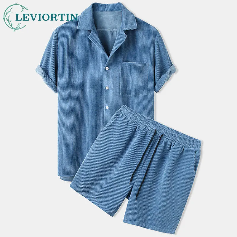 Summer Hot selling Men's Youth Fashion Solid Color Versatile Shirt Short Sleeve Shorts Casual Sports Set in Europe and America
