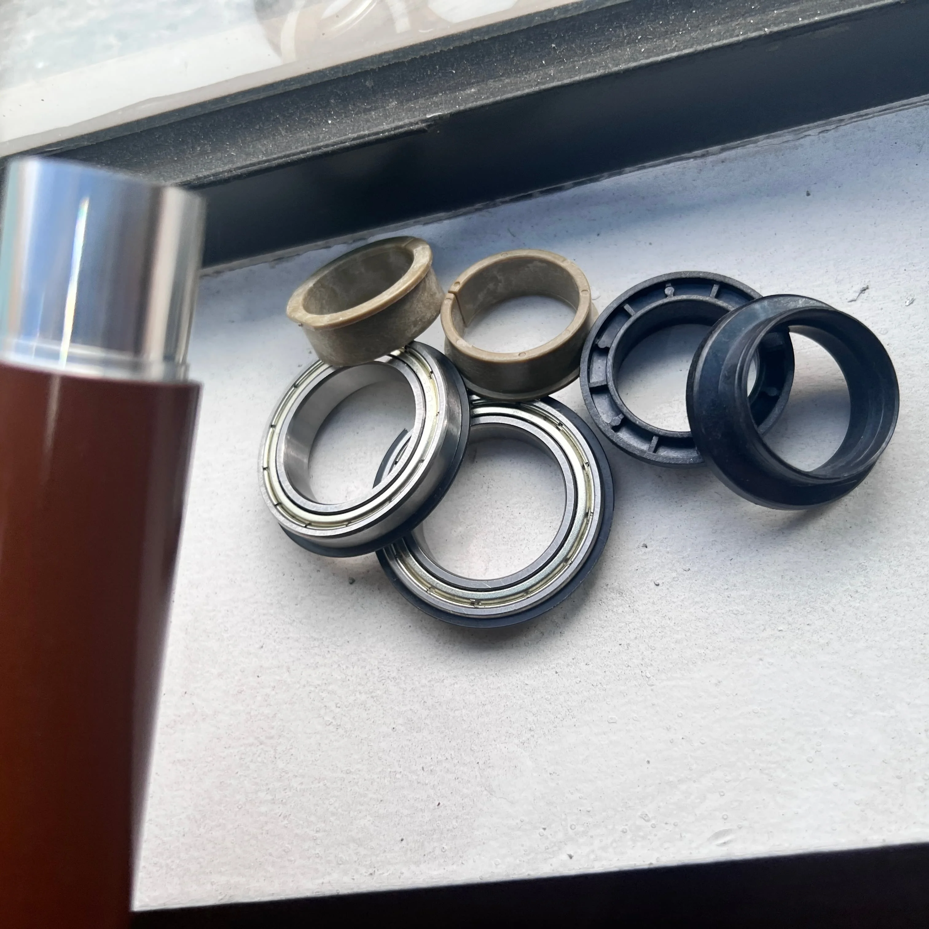 

Подшипник верхней втулки ролика термозагревателя для Konica Minolta Bizhub C364e C454e C284e C224 C284 C364 C454