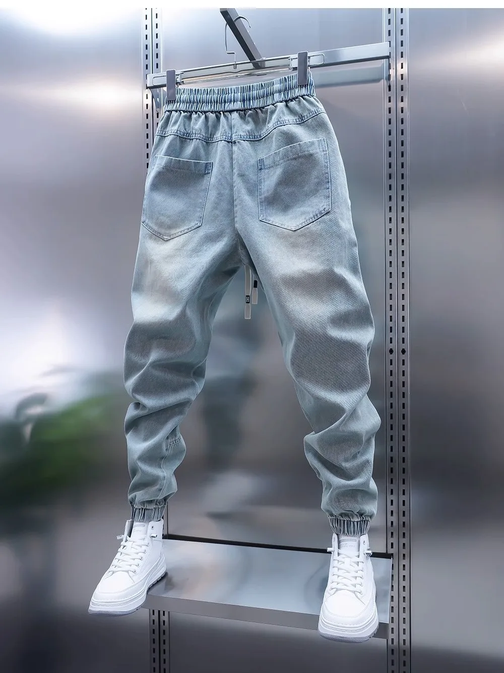 Washed Denim Jeans Men's Casual Harem Pants Big Pocket Light Blue Fashionable Cuffed Leisure Trousers Breathable Comfortable Fit