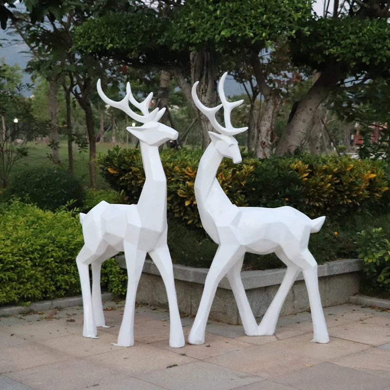 Life size outdoor Creative crafts Fully customizable Animal Deer Sculpture