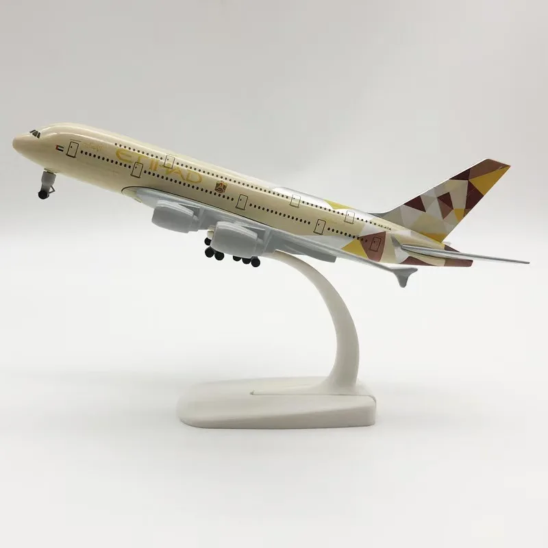 2024 New 20CM Diecast Alloy Metal Etihad A380 With LandGear And Base  Airlines Airways Aircraft Collection Display Gifts Toy