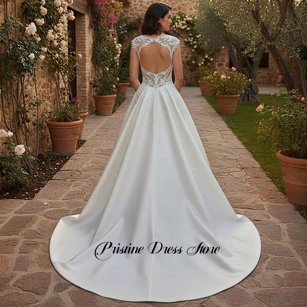 Pastrol A-Line Satin Wedding Dress for Brides High Quality Customized Sweetheart Lace Spaghetti Straps Sleeveless Bridal Gowns