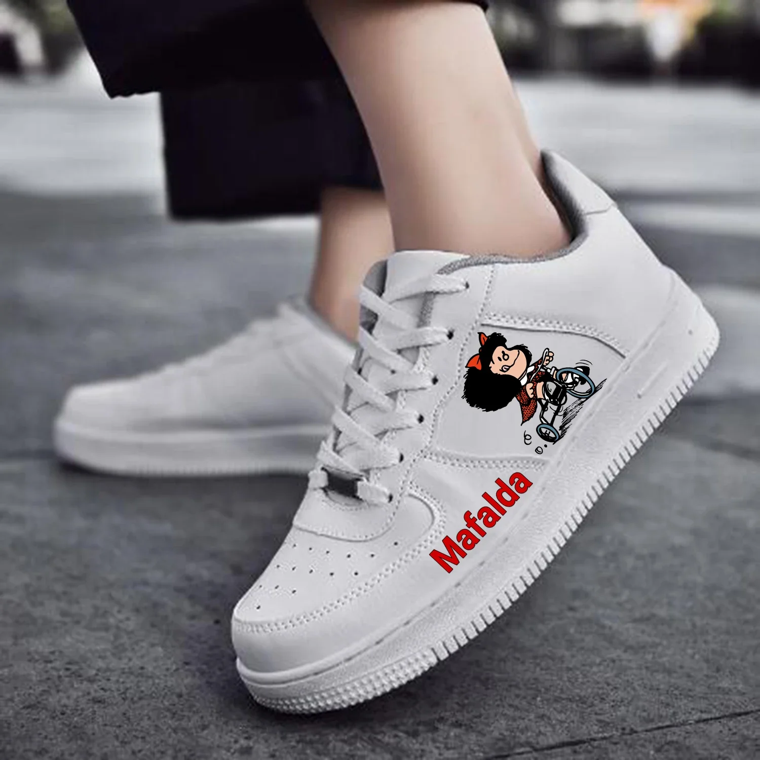 

Hot Cartoon Role Mafalda AF Basketball Men Women Teenager Sports Run High Quality Flats Force Sneakers Lace Up Mesh Custom Shoes