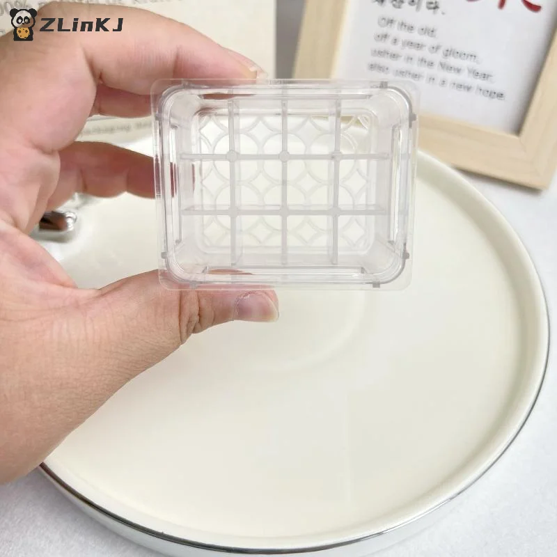 ▶4PCS Kitchen Decor Toy 1:12 Dollhouse Miniature Transparent Drink Storage Basket Beer/Cofee Basket Model Doll House Accessories