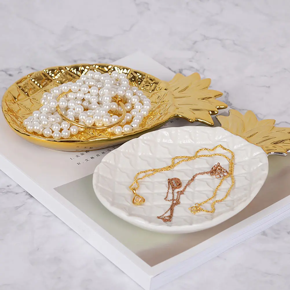 

Premium Ceramic Plate Pineapple Style Snack Plate Easy Clean Food Container Exquisite Workmanship Fruit Storage Holder for Daily