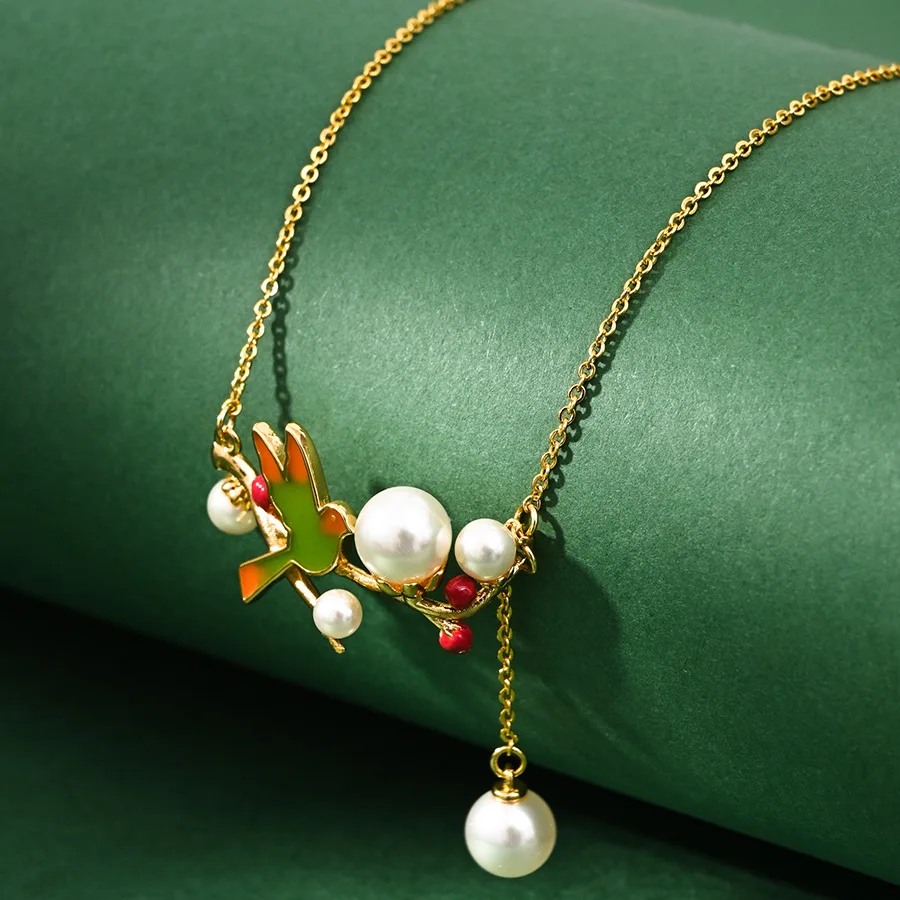 

Fashionable New Chinese Style Enamel Glaze Bird Red Fruit Pearl Tassel Necklace High-end Clavicle Chain Pearl Jewelry for Women