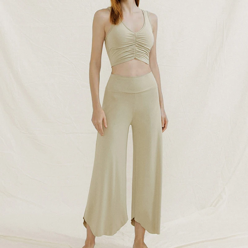 

Two Piece Yoga Set Women Sportswear Wrinkled Yoga Vest Wide Leg Pants Suit Outfit Fashion Fitness Gym Pants Sports Bra