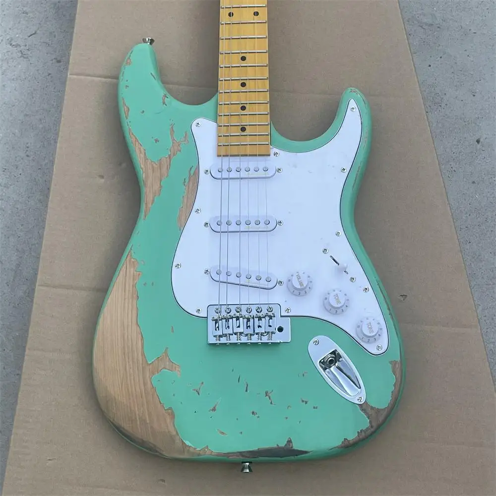 Wholesale Green Vintage Style Electric Guitar with Maple Fingerboard,White Pickguard,offering customized services