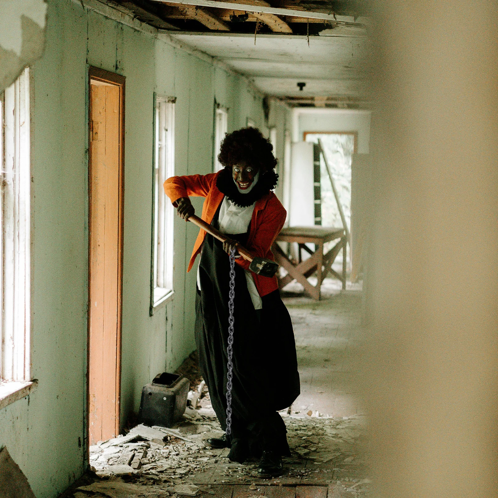 

Halloween Fake Chain Prop Plastic Lightweight Durable Spooky Decoration For Party Cosplay Photo Haunted House Novelty