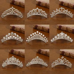 Mini Crowns Pearl Hair Comb Rhinestone Heart Shaped Tiaras Silver Color Hairpin Wedding Accessories Bridal Princess Hair Jewelry