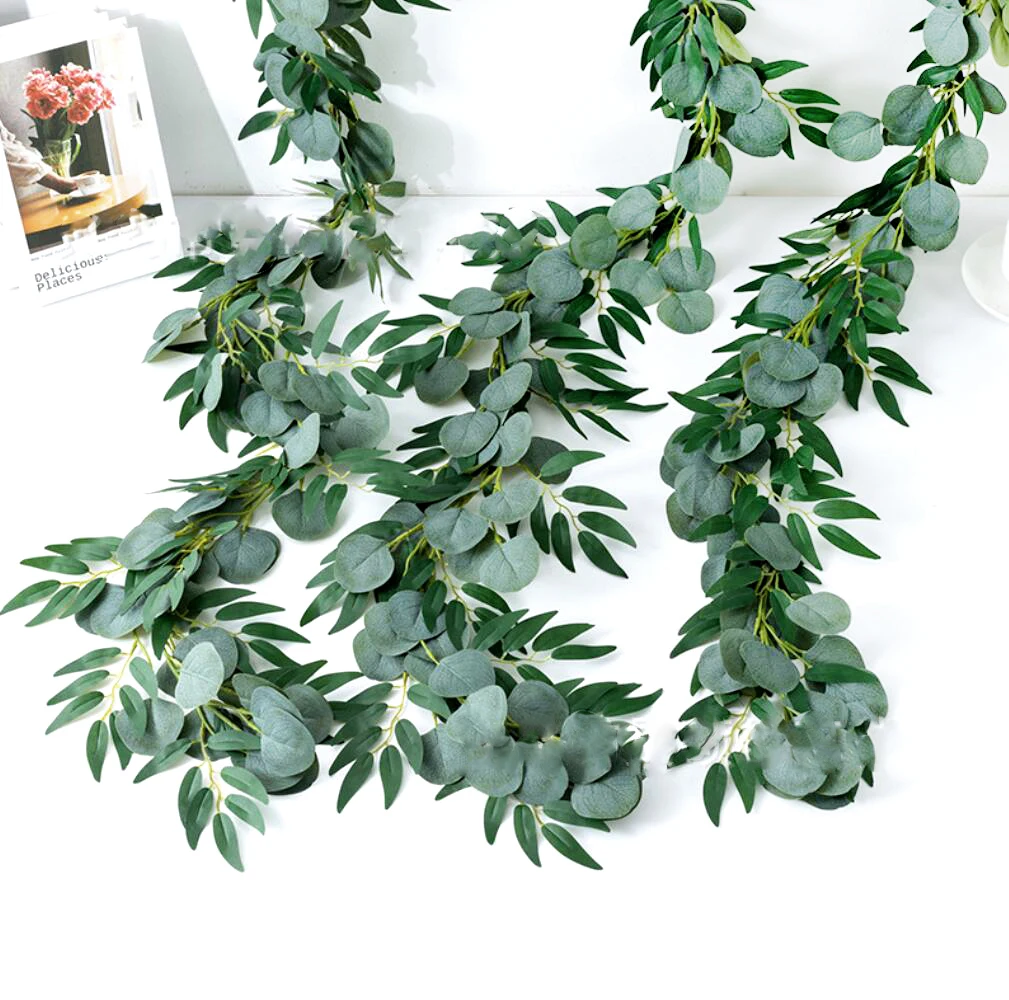 Künstliche Weidenblatt-Eukalyptus-Girlande Künstliche Rankpflanze Künstliche Eukalyptus-Ranke Hochzeits-Hintergrund-Dekoration für Zuhause und Raumgestaltung