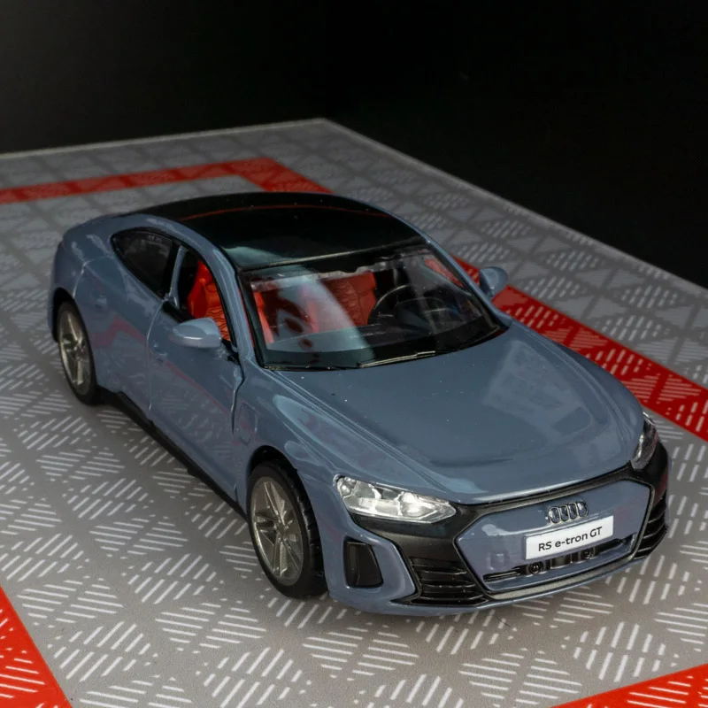 1:36 Audi RS e-tron GT new energy alloy sports car model doors can be opened has simulated sound and lighting functions