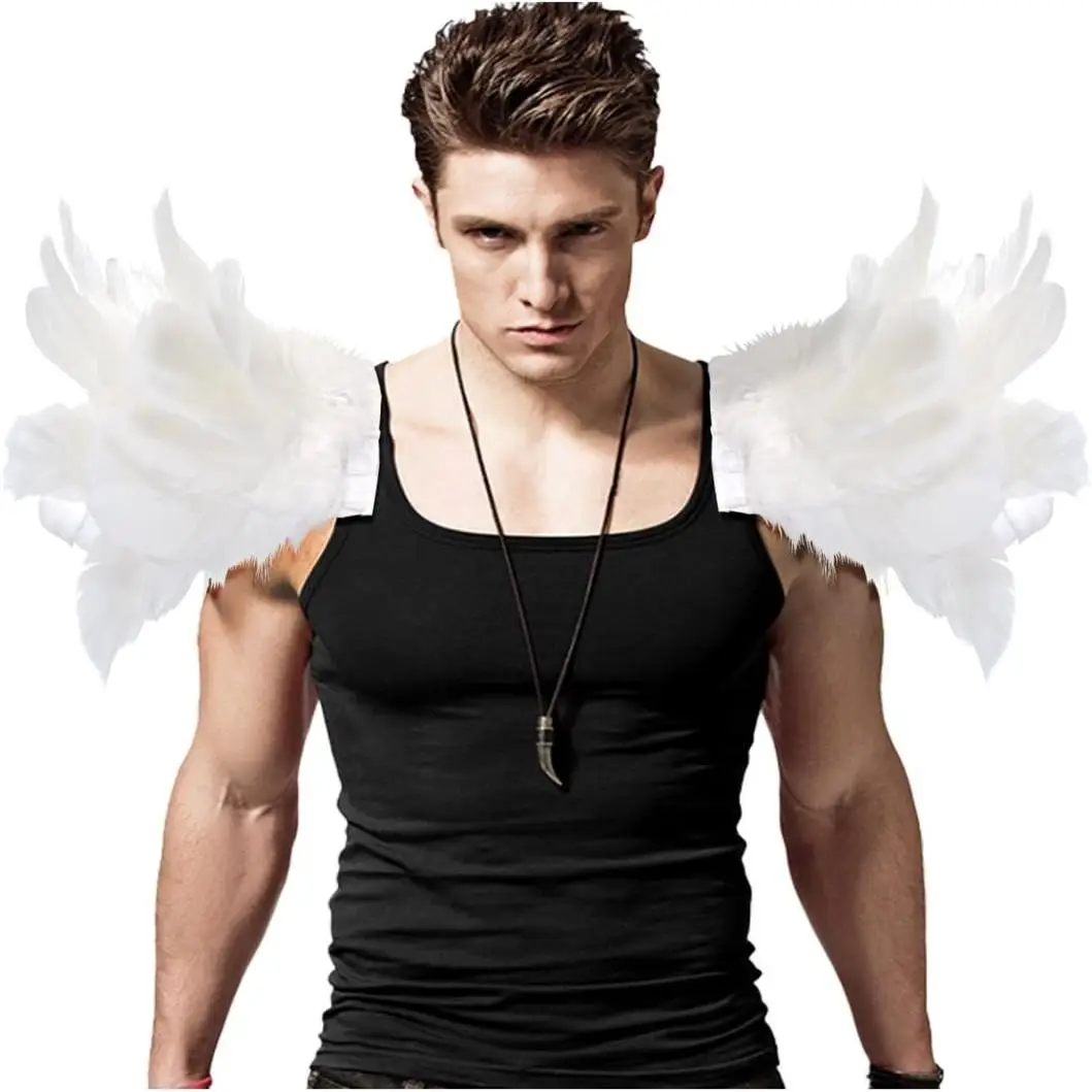 زي تنكري للهالوين بأسلوب قوطي مع أكمام ريش على الكتف، زي للعروض المسرحية مع تفاصيل ريش النعام، اتجاه أزياء عرقي