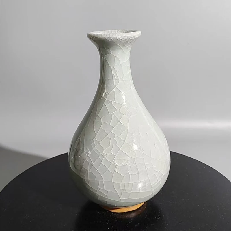 17cm Chinese Jun Kiln Crackle Glaze Yuhuchun Vase Hand Fired Unique Texture Mini Hydroponic Flower Vase Tabletop Home Decor