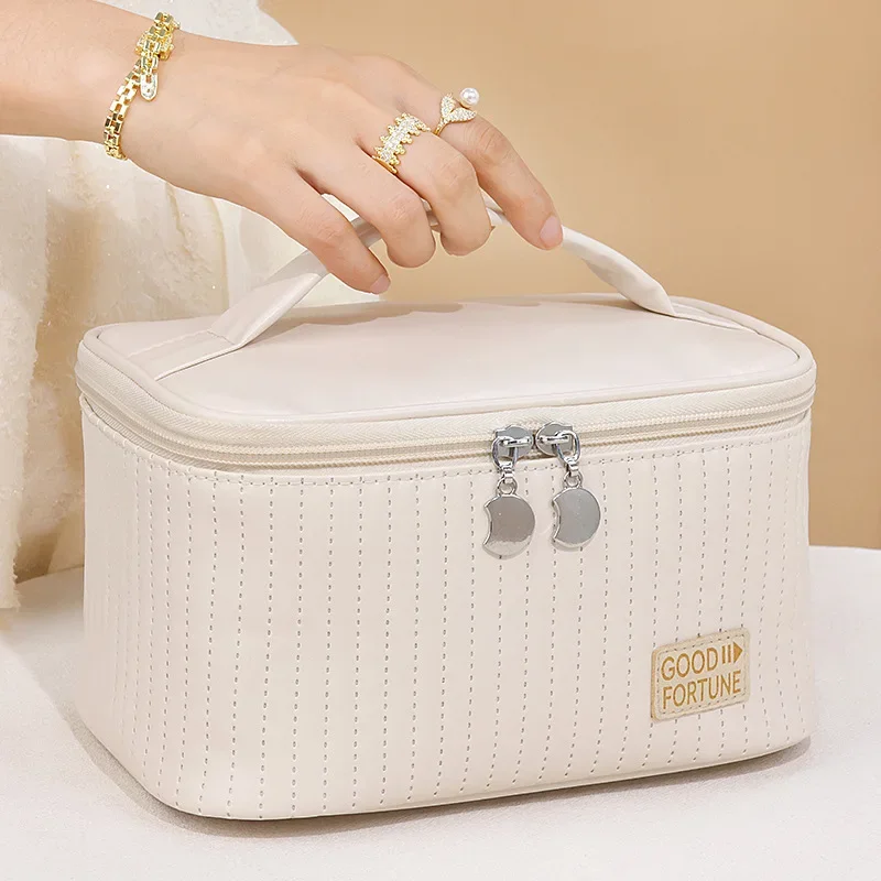 Convenient Makeup Bag PU Solid Color Handheld Toilet Bag Cosmetics Storage Bag Large Capacity Travel Storage  WJ032