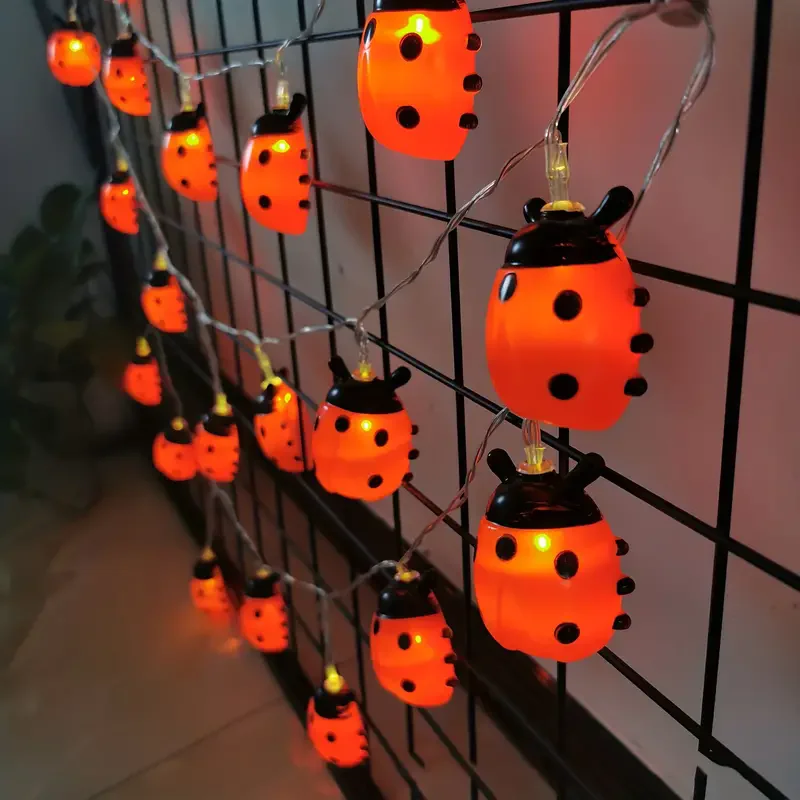 6M 40LED Rome Decoration Ladybug String Lights Indoor Party Atmosphere Christmas Battery Flower Fairy Lights Curtains 833