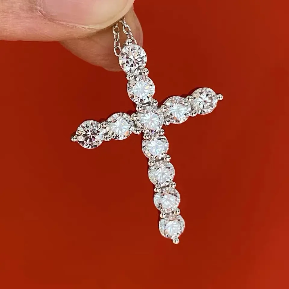 Luxury 925 Silver Crucifix Charm Necklace Choker for Women Simulated DIAMOND Bible Jesus Cross Pendant Necklaces wedding Jewelry