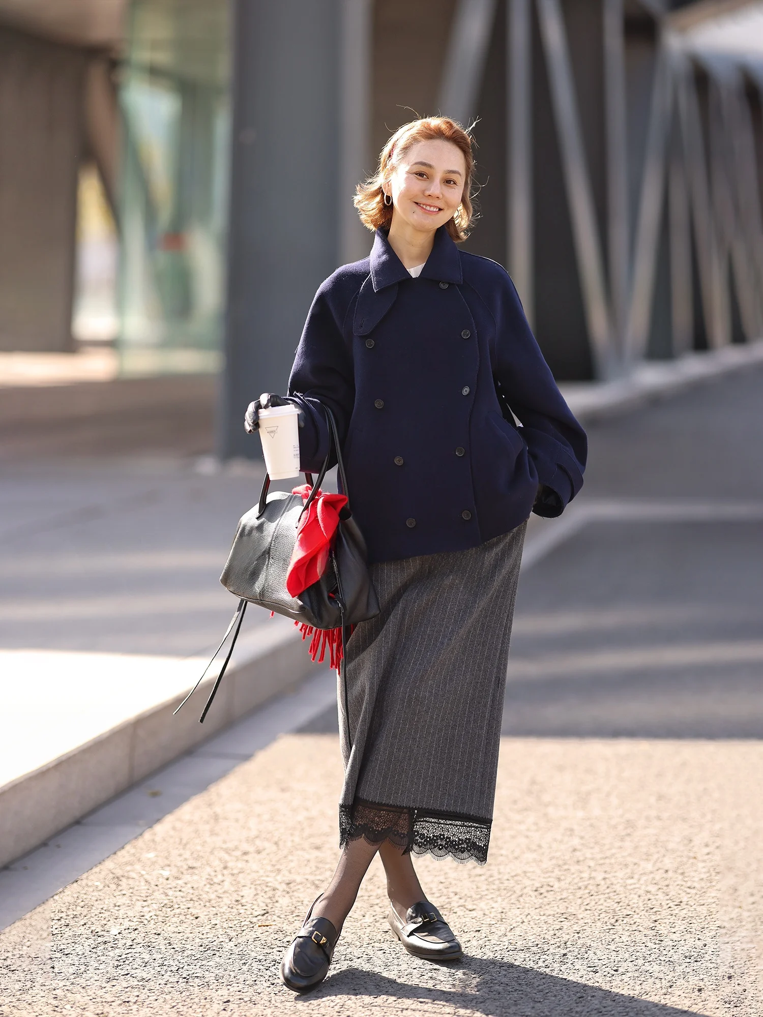 

Зимний шерстяной костюм из альпаки WinnieTang: двубортный пиджак с кружевной отделкой и юбка миди в полоску, женский комплект