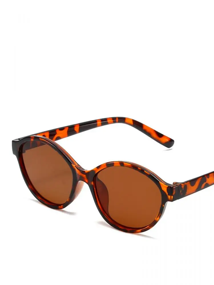 Lunettes de soleil rondes vintage pour hommes et femmes, petites montures, lunettes de soleil de marque, noir, cool, designer, circulaire, homme, femme