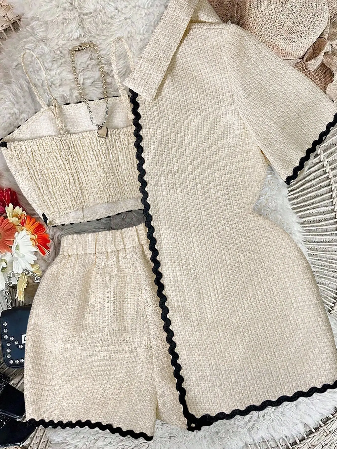 3-delige damesset: Cardigan met golvende zoom, cropped cami & shorts voor casual school of werk