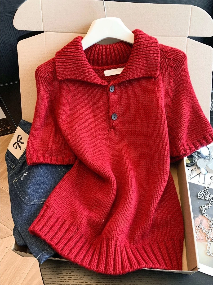 

Ранняя весна 2026: Красный винтажный вязаный свитер с коротким рукавом для женщин, свободный крой, в стиле Lazy, премиум-класса, из мягкого материала