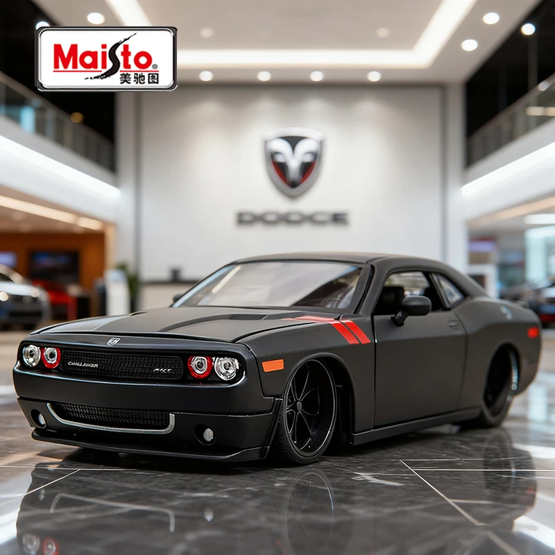 Maisto 1:24 Dodge Challenger Modified Car Alloy Car Diecasts & Toy Vehicles Car Model Miniature Scale Model Car For Children