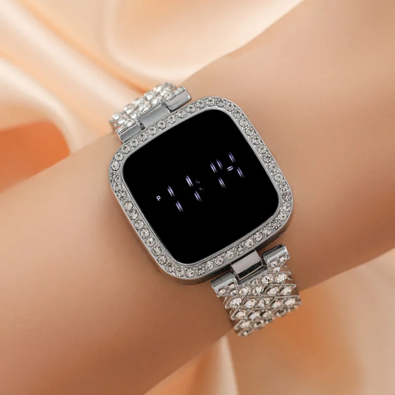 Stylish Digital Wristwatch for Women - Elegant Relogios with Multiple Functions