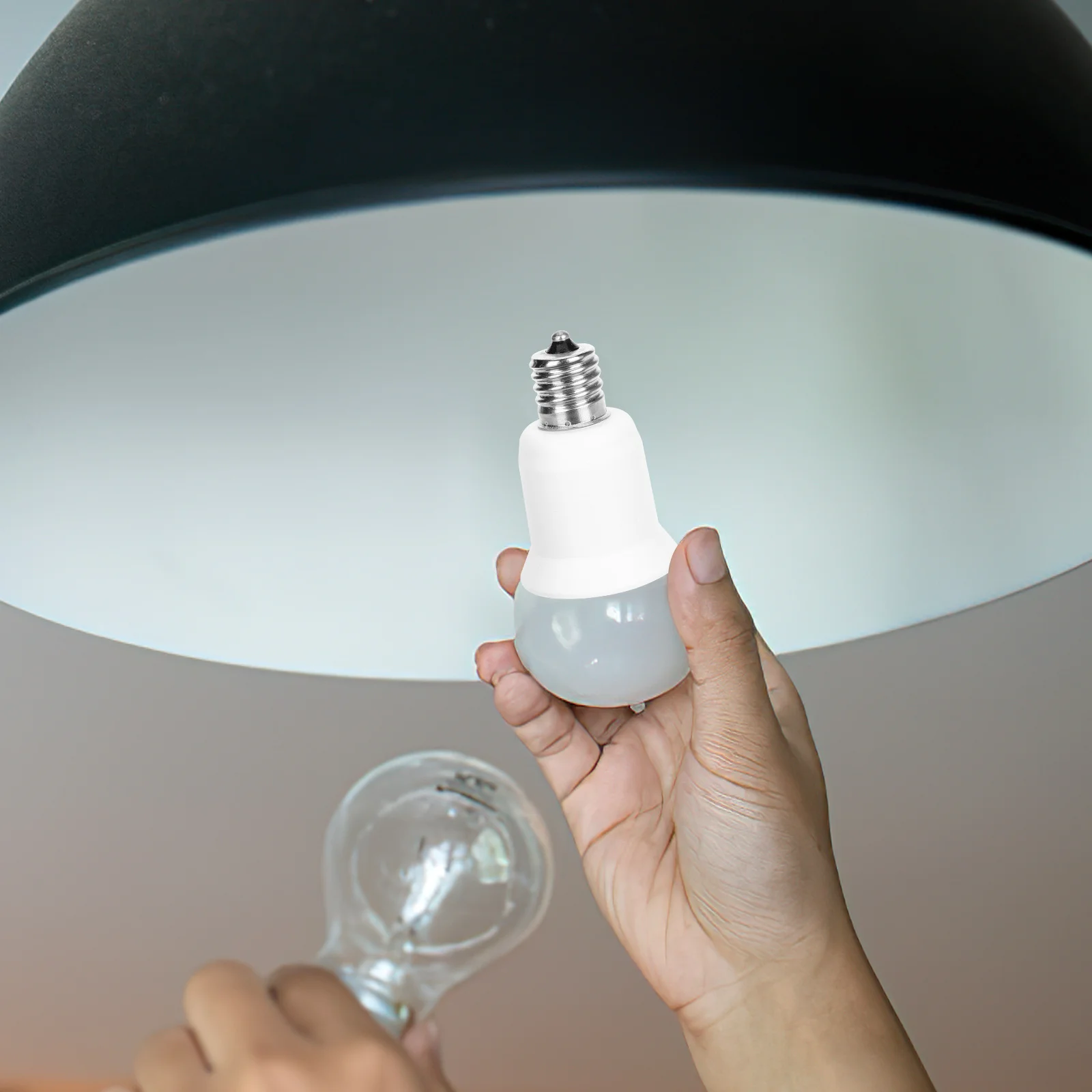 

5Pcs Light Bulb Socket Adapter E17 to E27 Lamp Holder Converter Easy Fit for LED Solutions Bulb Adapters