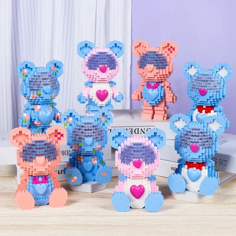 

Magic Bear Building Block Art Space Astronaut Bear Candy Color Model 3D DIY Assembled Micro Bricks Kids Toys For Christmas Gift